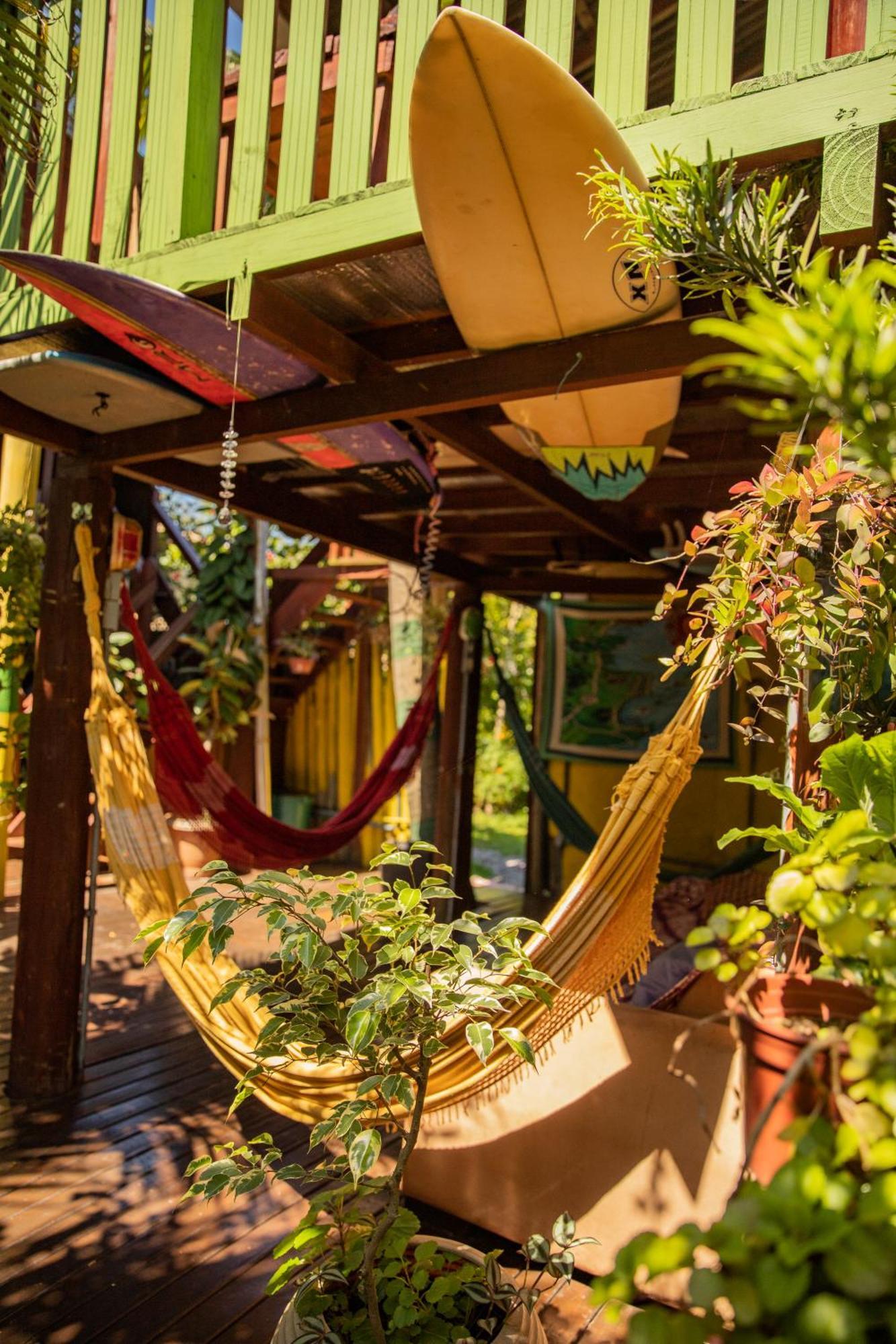 פלהוקה Guarda Encantada Surf Hostel מראה חיצוני תמונה