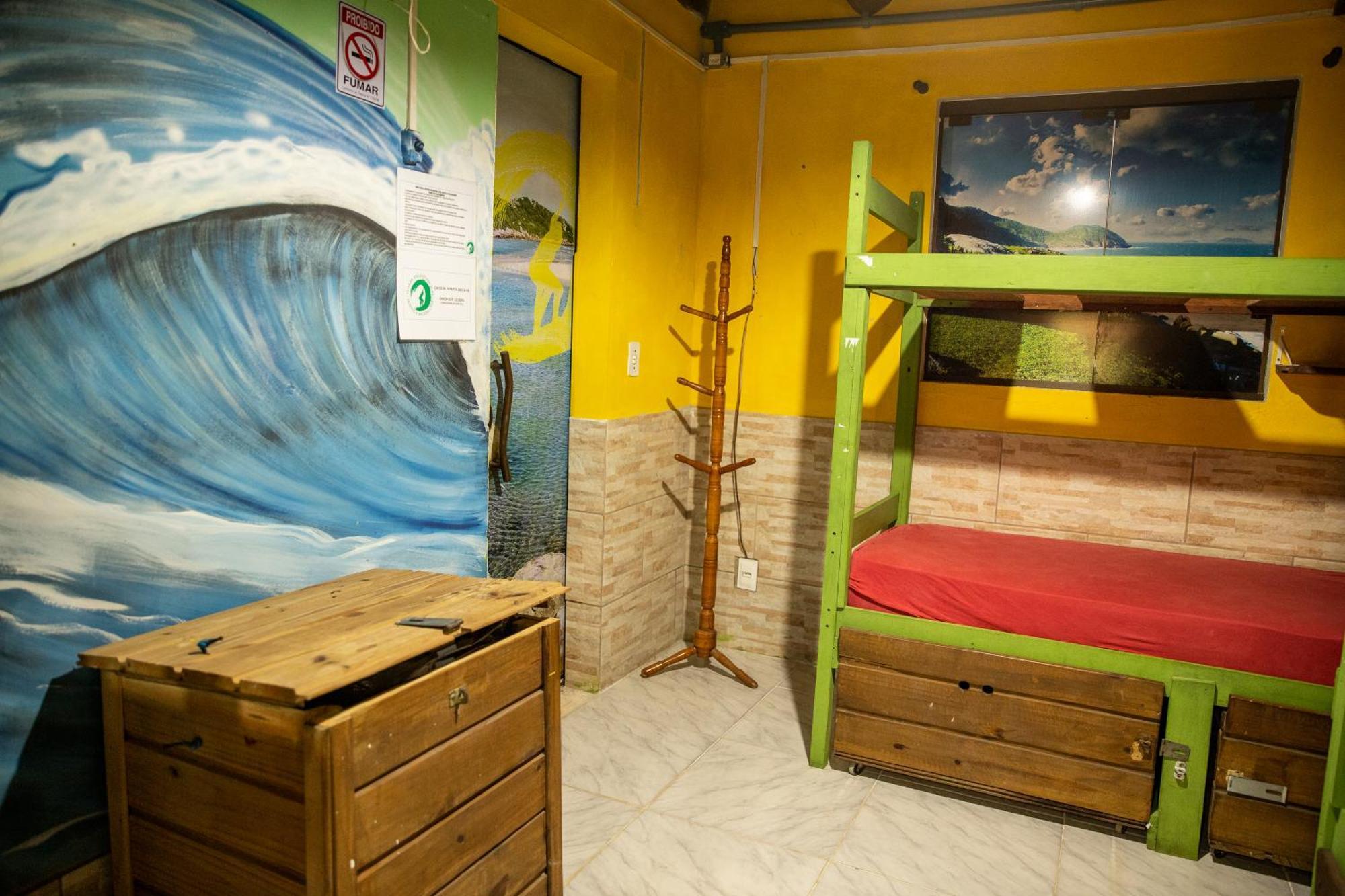 פלהוקה Guarda Encantada Surf Hostel מראה חיצוני תמונה