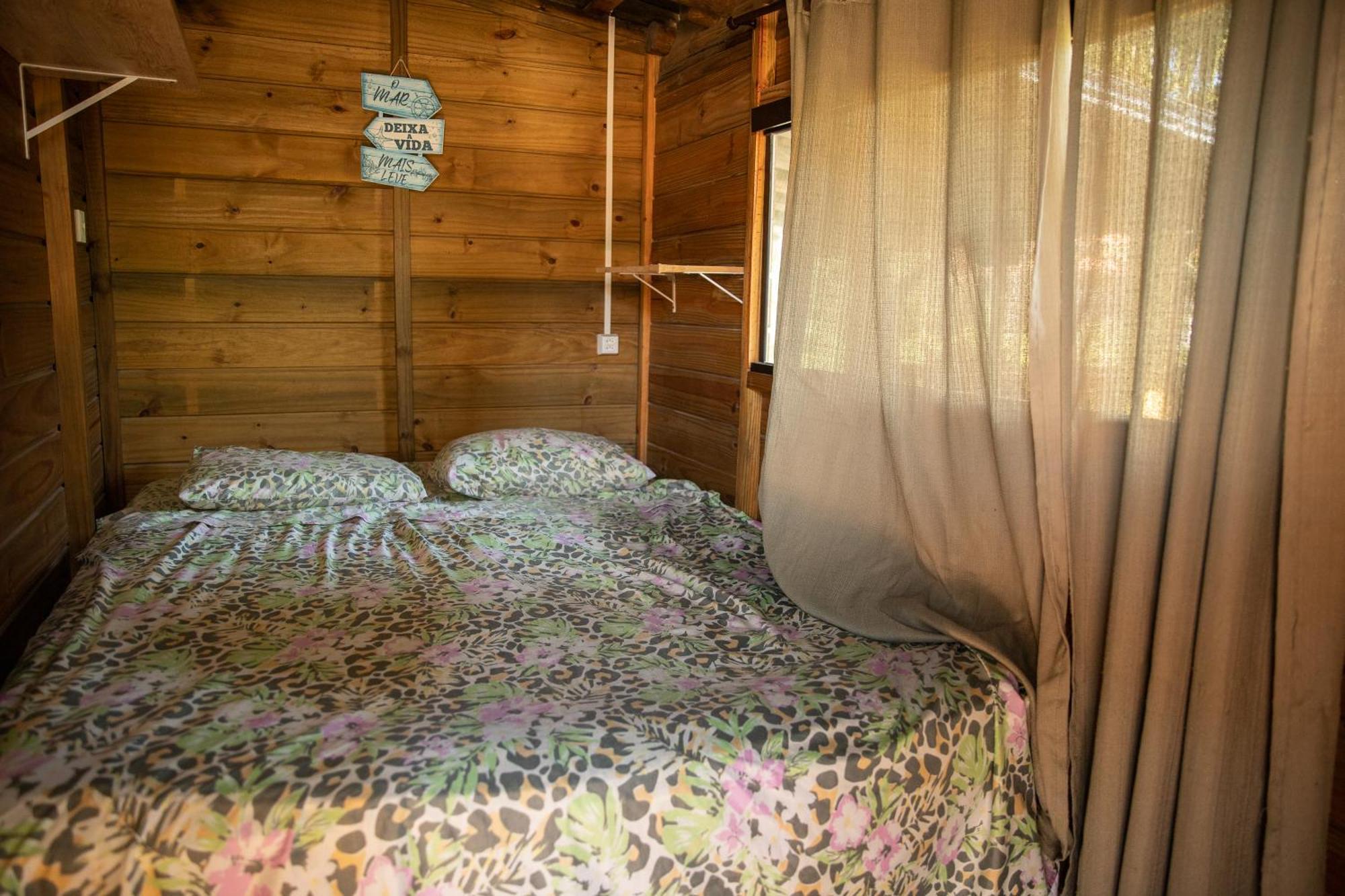 פלהוקה Guarda Encantada Surf Hostel מראה חיצוני תמונה